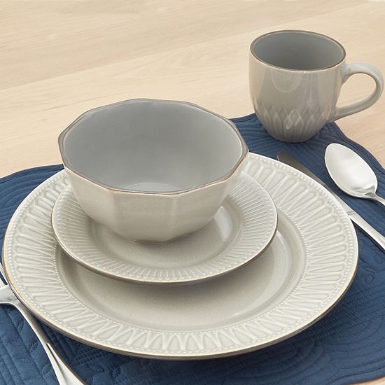  Baum Anglo 16-pc. Dinnerware Set