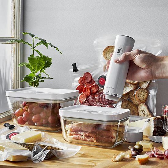  Zwilling Fresh & Save 7-pc Vacuum Sealer Machine Starter Set, Airtight Food Storage Containers