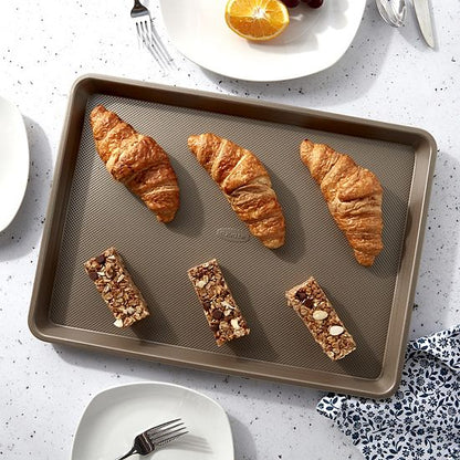  Bakersville Textured Carbon Steel 17.25" X 12.5" Cookie Sheet
